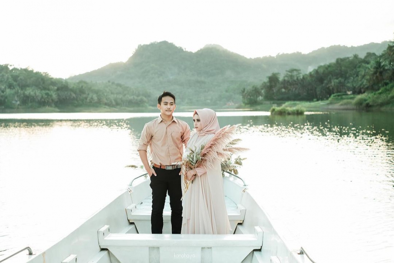 Courtesy Prewedding @luxsitanenda @yericogazha    